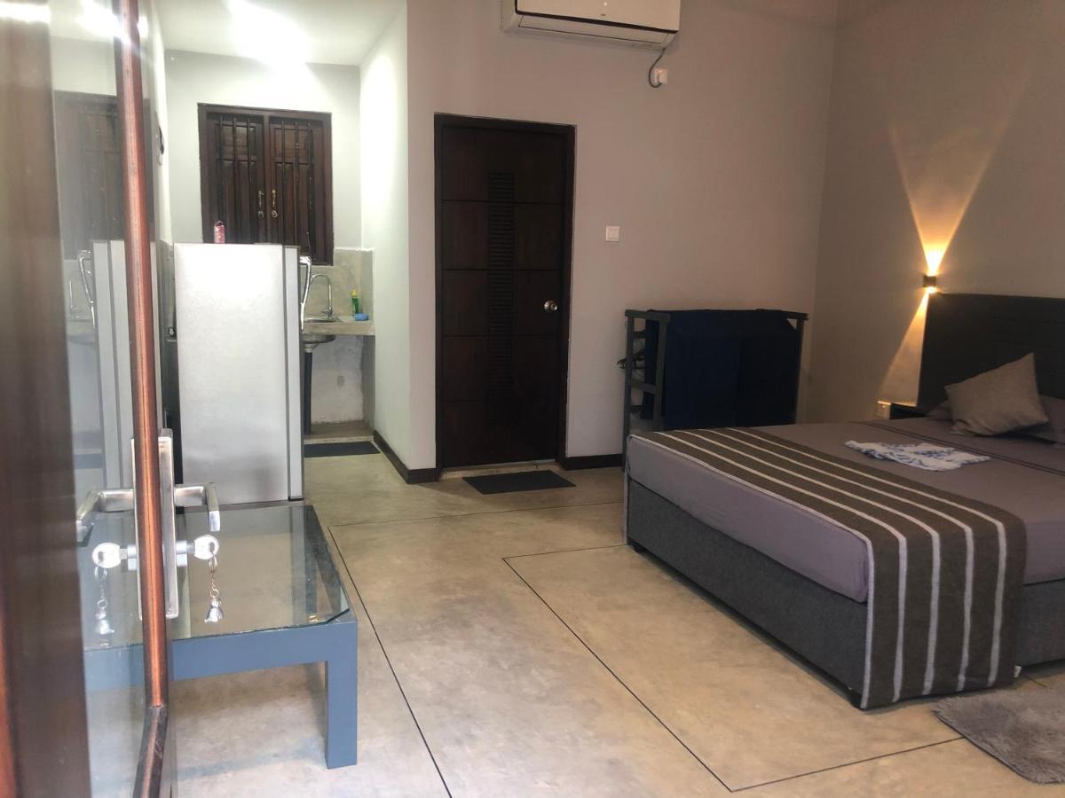 Mandy House Apartment Habaraduwa Bagian luar foto
